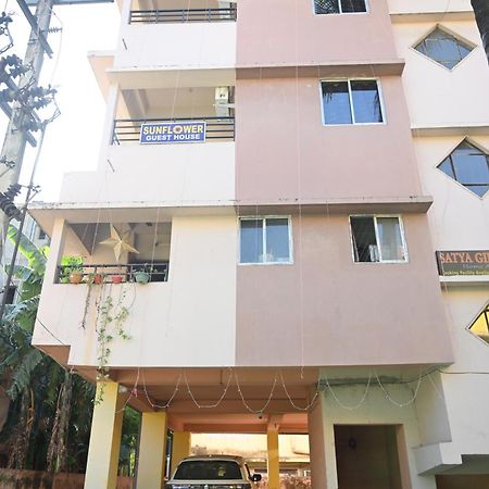 Sunflower Guest House Guwahati Dış mekan fotoğraf