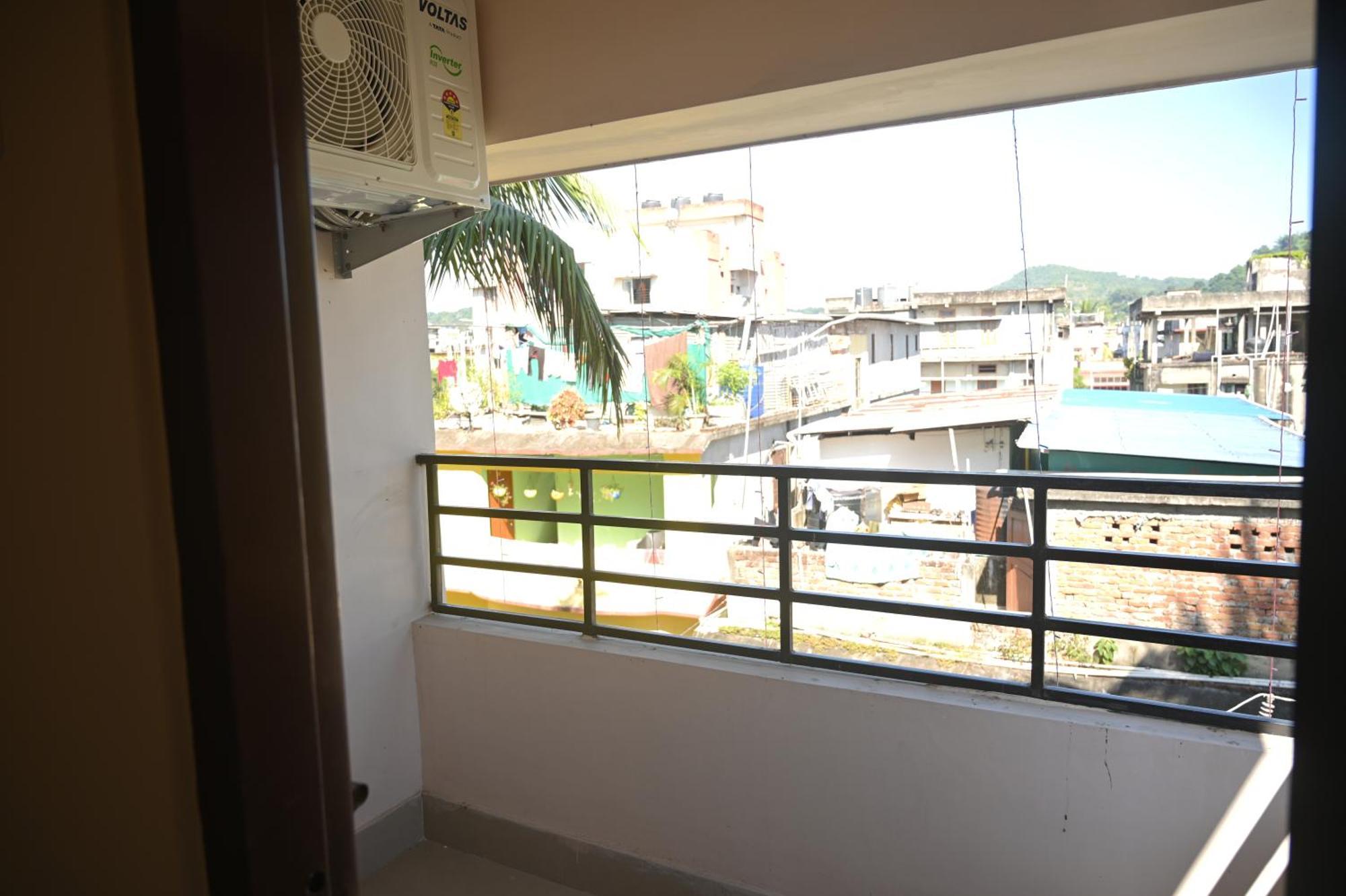 Sunflower Guest House Guwahati Dış mekan fotoğraf