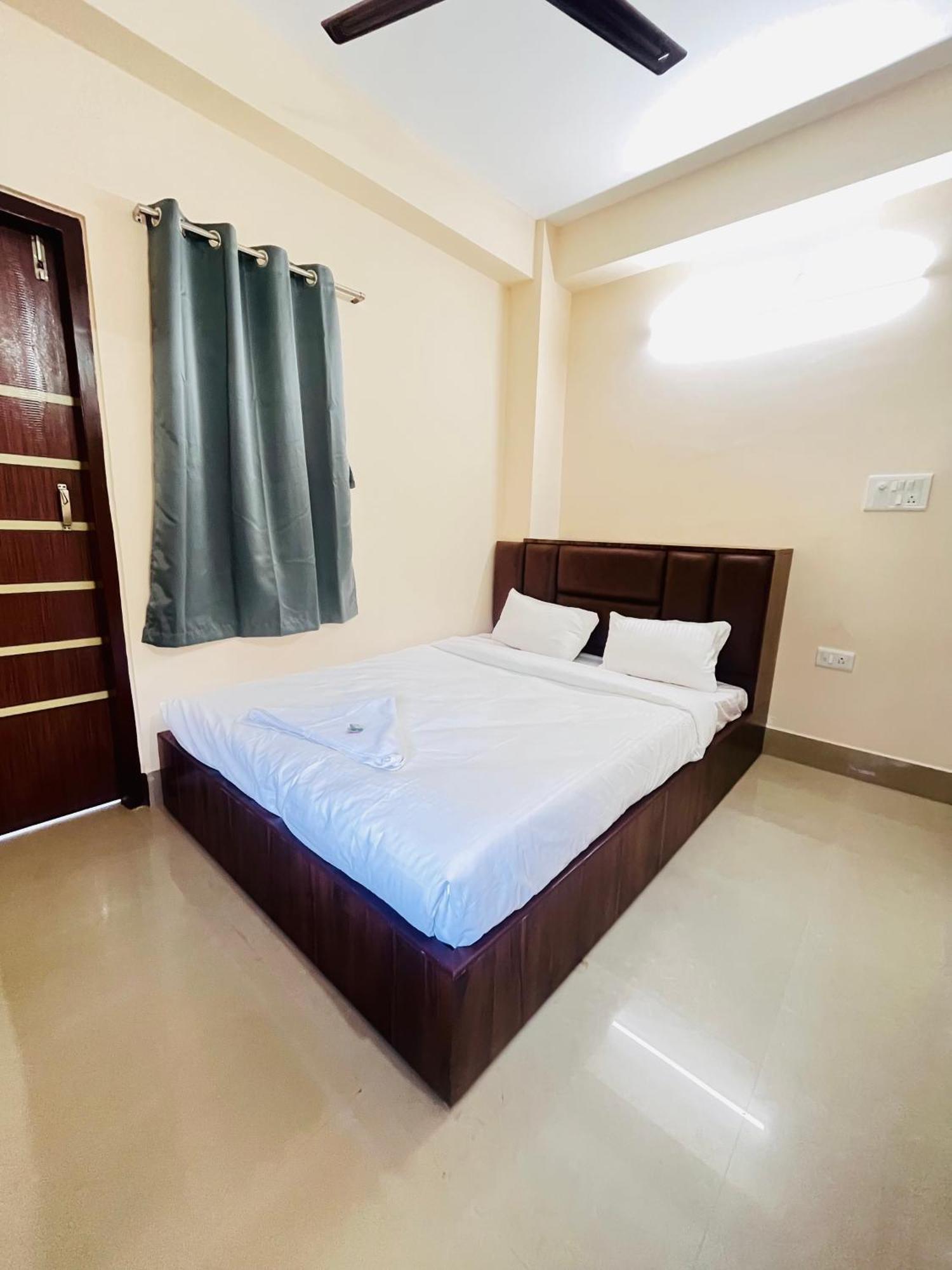 Sunflower Guest House Guwahati Dış mekan fotoğraf